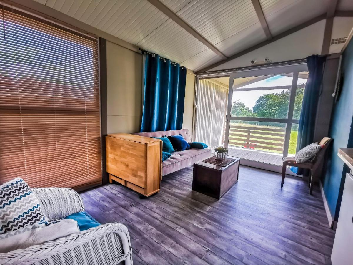Au Bonheur Nomade Hotel Livry  Exterior foto