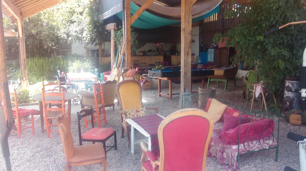 Au Bonheur Nomade Hotel Livry  Exterior foto