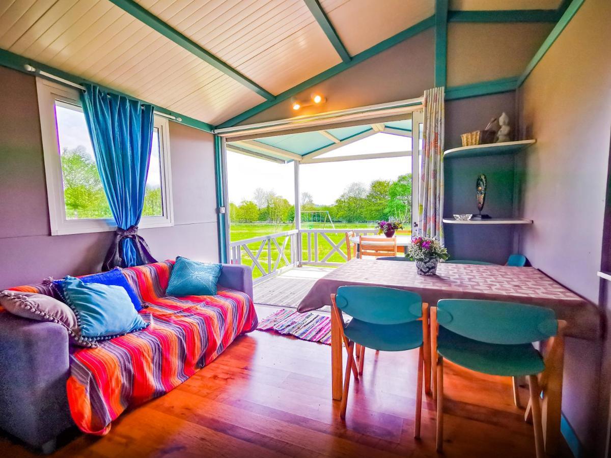 Au Bonheur Nomade Hotel Livry  Exterior foto